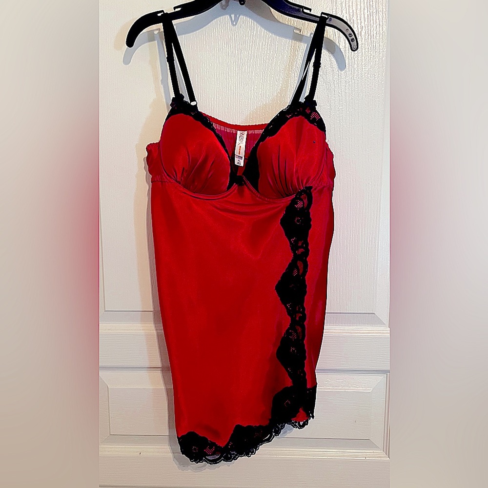 Babydoll. Like new. Beautiful red with black lace.